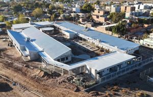 Zapala: la Provincia licita la construcción de 32 viviendas y un Centro Integral para adultos mayores